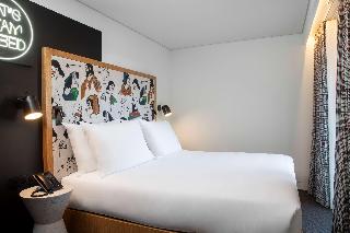 Se Catedral Hotel Porto, Tapestry Collection by Hi fotoÄŸrafÄ±