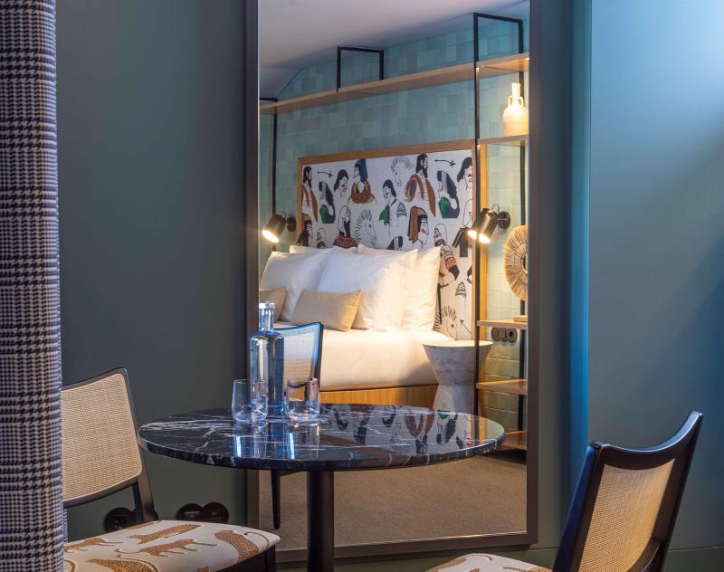 Se Catedral Hotel Porto, Tapestry Collection by Hi - Oda