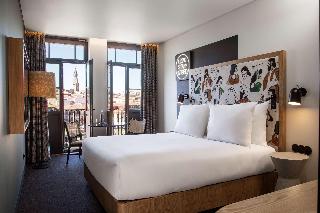 Se Catedral Hotel Porto, Tapestry Collection by Hi fotoÄŸrafÄ±