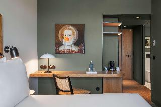 Se Catedral Hotel Porto, Tapestry Collection by Hi fotoÄŸrafÄ±