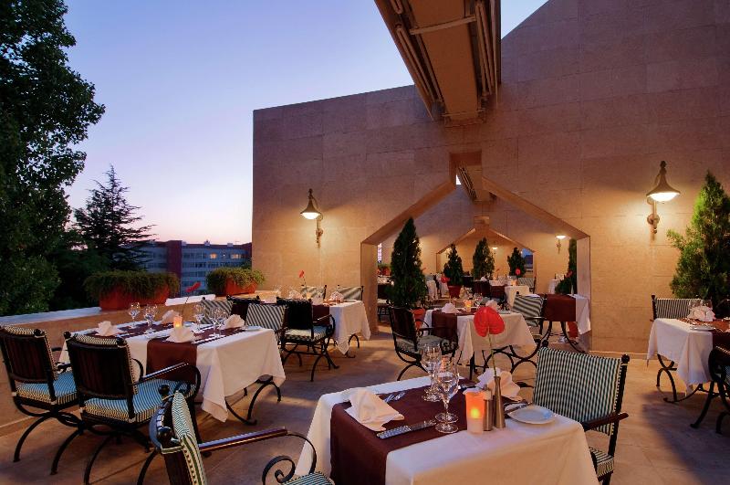 Ankara Hiltonsa - Restoran