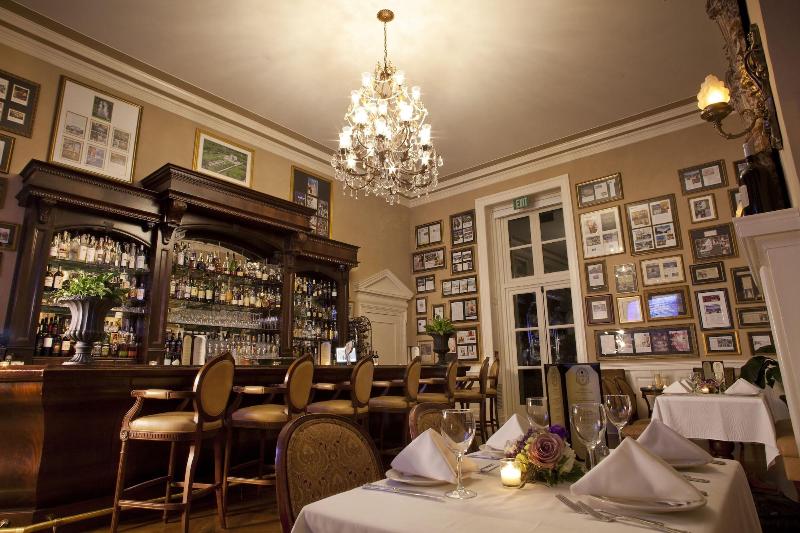 Oheka Castle Hotel & Estate - Bar