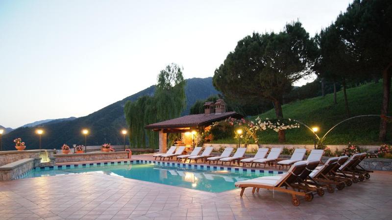 Resort Ninfea San Pellegrino Terme - Teras