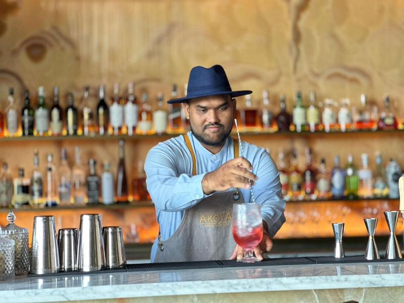 V Villas Phuket - MGallery - Bar