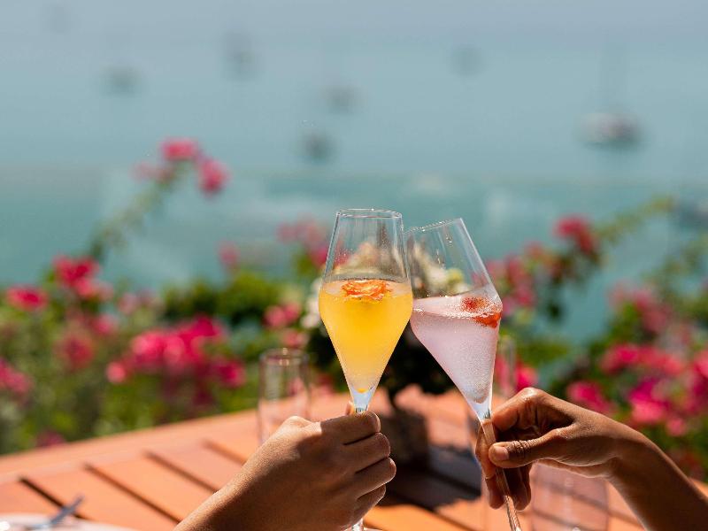 V Villas Phuket - MGallery - Restoran
