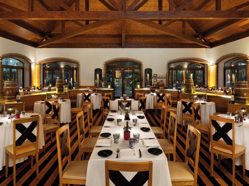 Pine Cliffs Village & Golf Suites - Restoran
