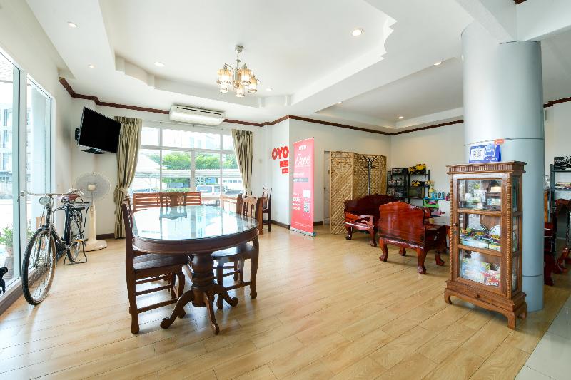 OYO 350 Mae Saeng Place - Lobi