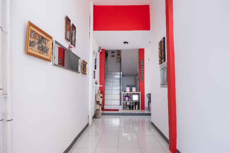 OYO 2919 Andung Residence - Lobi