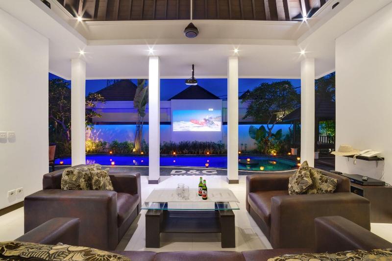 Kayu Beach Villa - Oda