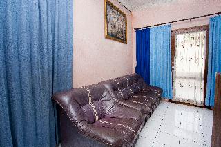 Spot On 2830 Azka Guest House Syariah fotoÄŸrafÄ±