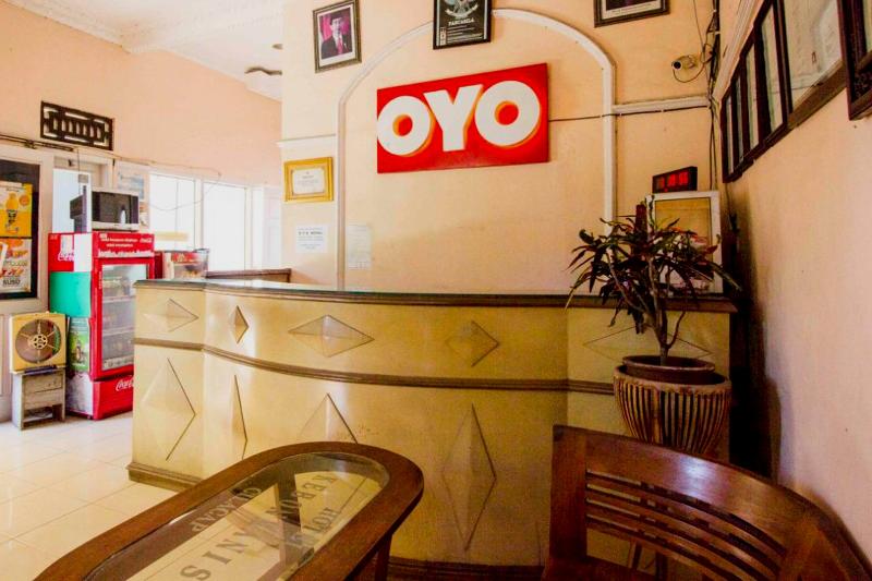 OYO 3024 Hotel Kebon Manis - Lobi