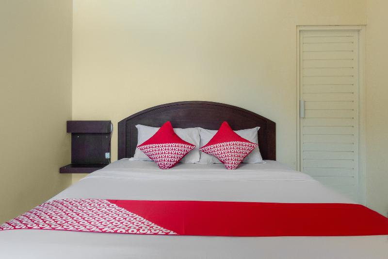 OYO 3024 Hotel Kebon Manis - Oda