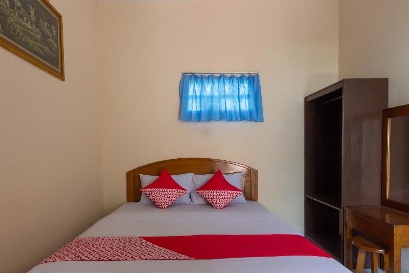 OYO 3024 Hotel Kebon Manis - Oda