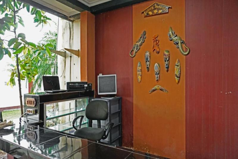 OYO 2860 The Castury Homestay Syariah - Lobi