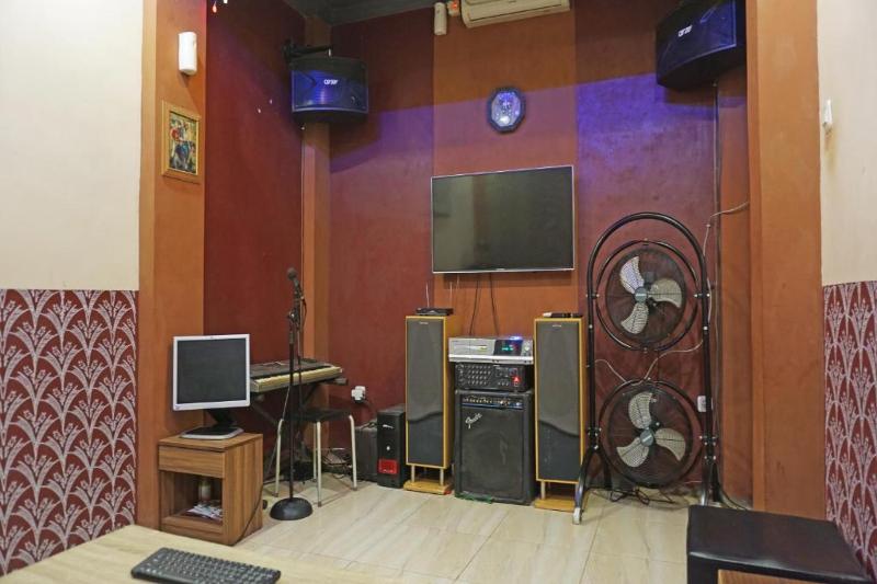 OYO 2860 The Castury Homestay Syariah - Lobi