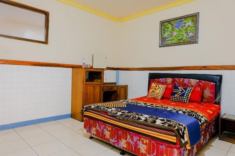 Spot On 1971 Hotel Dewi - Oda