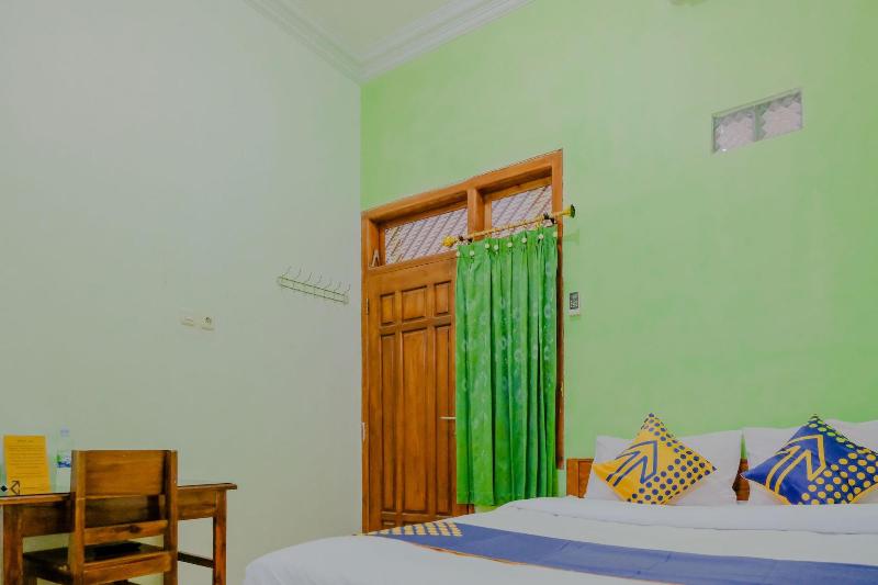 Spot On 1759 Family Residence - Oda
