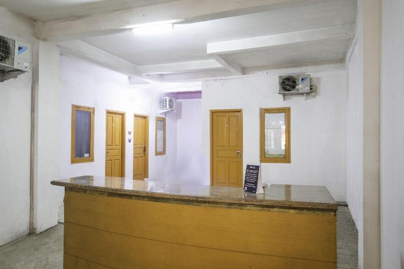 Spot On 2412 Mandala Residence - Lobi