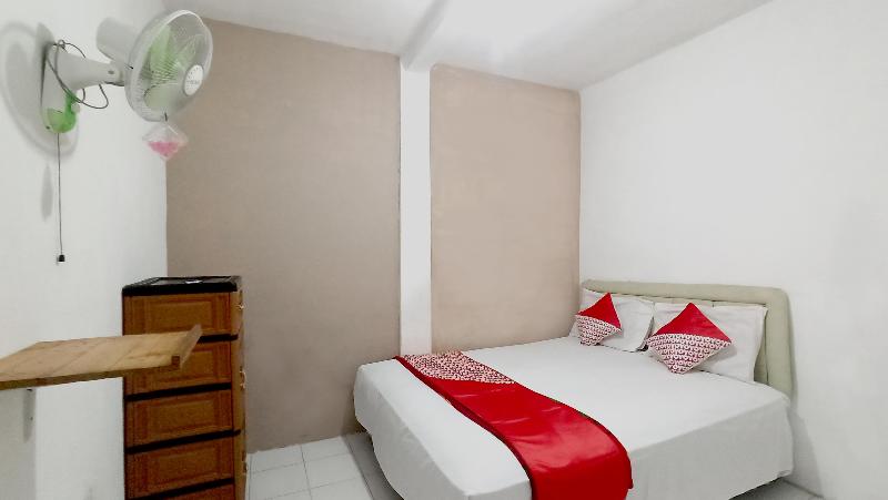 OYO 3012 Coupis Guesthouse - Oda