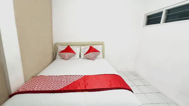 OYO 3012 Coupis Guesthouse - Oda