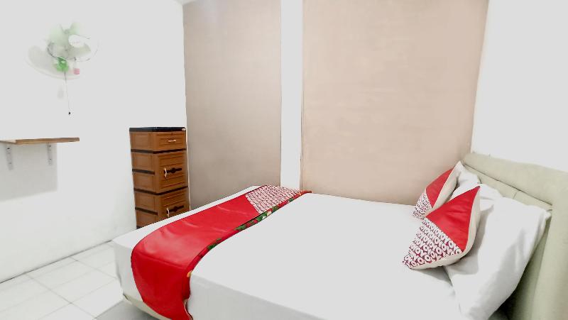 OYO 3012 Coupis Guesthouse - Oda