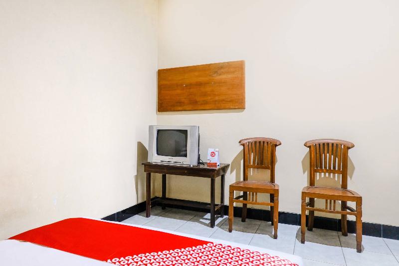 OYO 2643 Hotel Graha Prima - Oda
