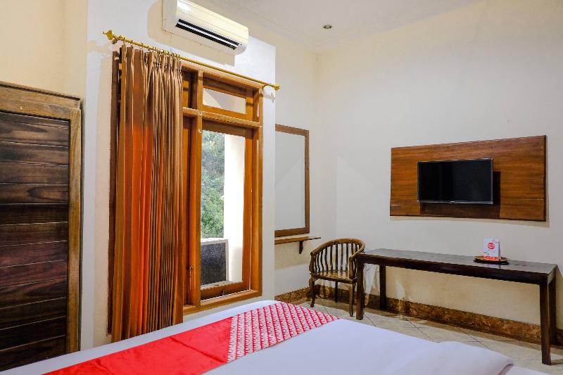 OYO 2643 Hotel Graha Prima - Oda