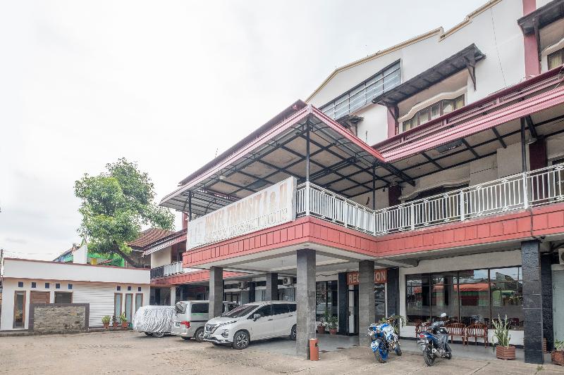 Super OYO 2704 Hotel Transit 2 - Genel