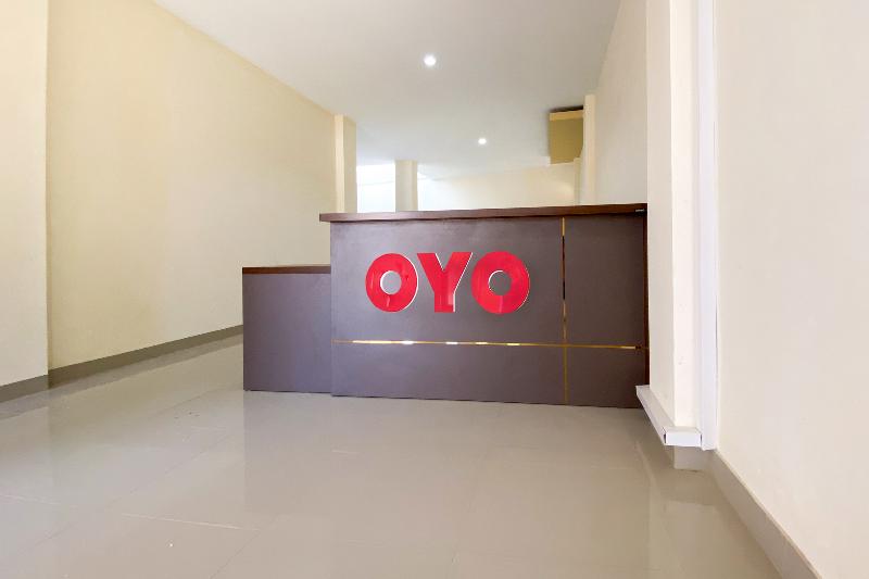 Super OYO 3092 Falah Residence Syariah - Lobi