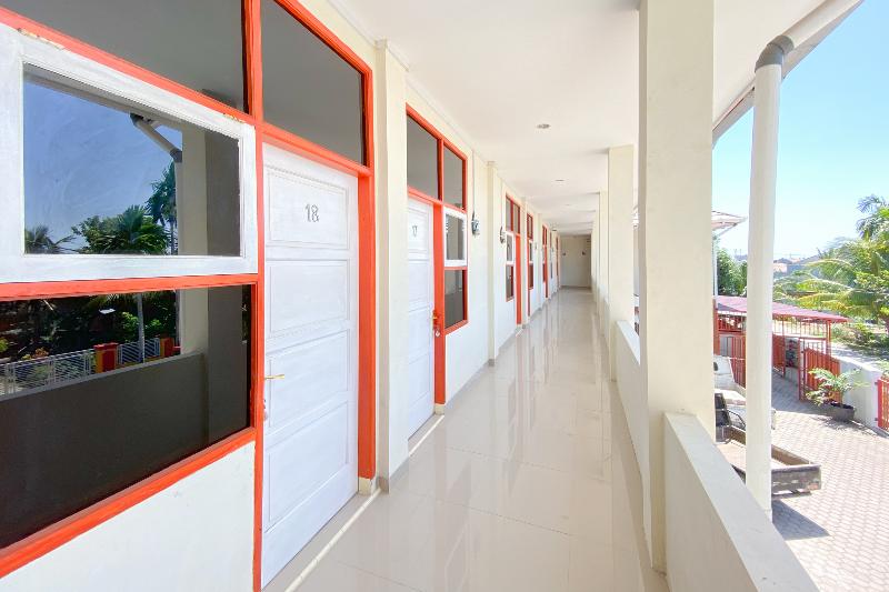 Super OYO 3092 Falah Residence Syariah - Lobi