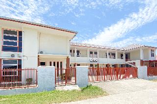 Super OYO 3092 Falah Residence Syariah otel fotoğrafı