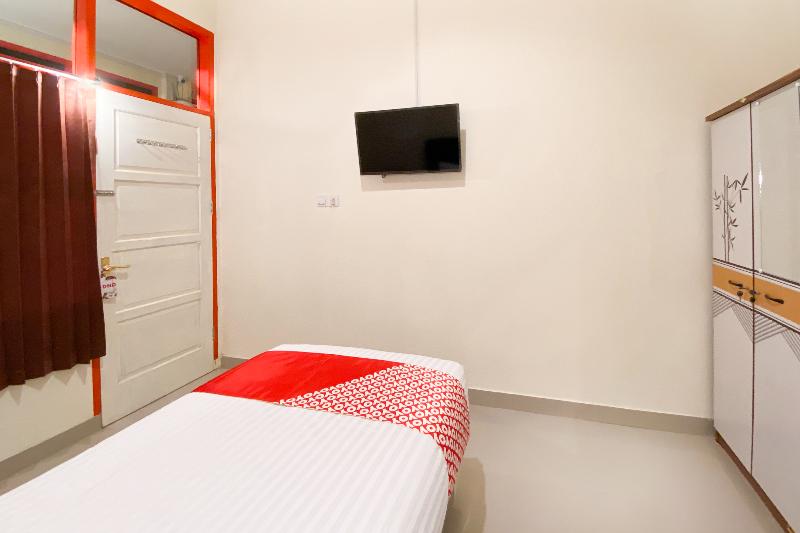Super OYO 3092 Falah Residence Syariah - Oda