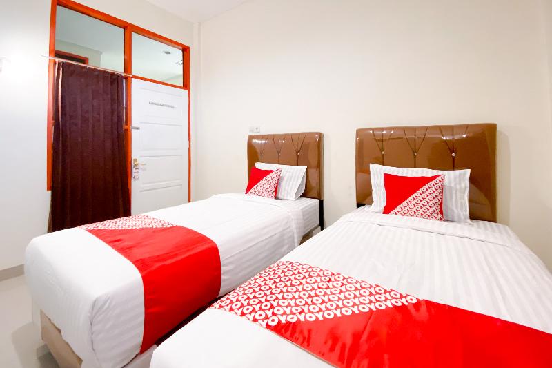 Super OYO 3092 Falah Residence Syariah - Oda