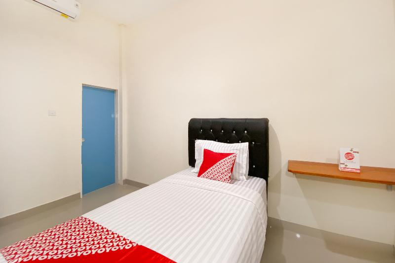 Super OYO 3092 Falah Residence Syariah - Oda