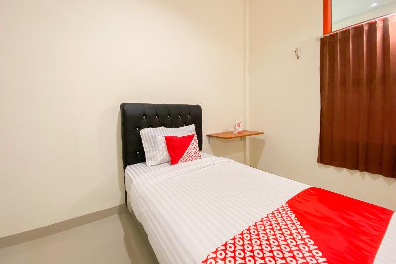 Super OYO 3092 Falah Residence Syariah - Oda