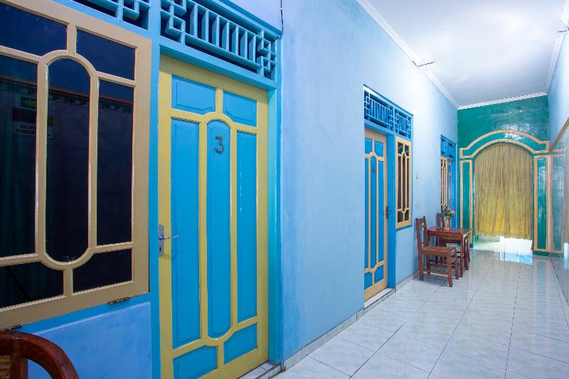 Spot On 2871 Hotel Budi - Lobi