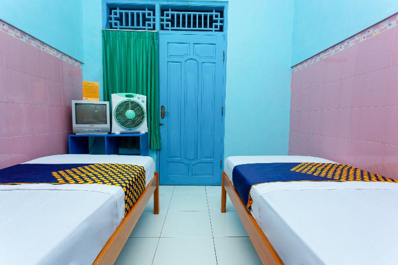 Spot On 2871 Hotel Budi - Oda