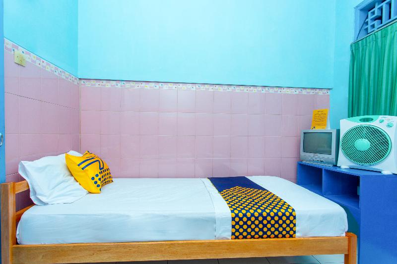 Spot On 2871 Hotel Budi - Oda