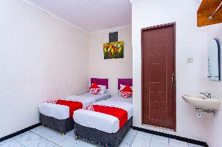 Super OYO 3042 Griya Karangsalam Indah fotoÄŸrafÄ±