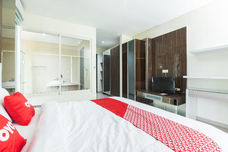 OYO 2001 Taman Dayu Villa Golf View - Oda