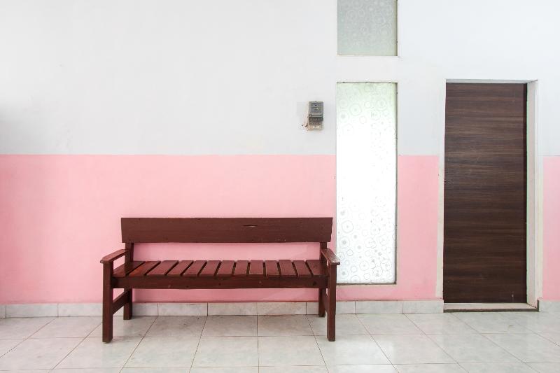 OYO 2415 Ibma Smart - Lobi