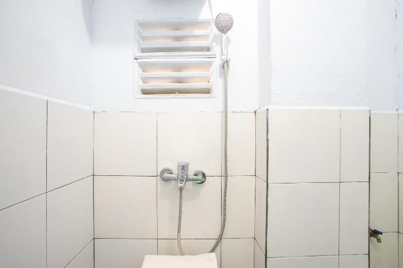 OYO 2415 Ibma Smart - Oda