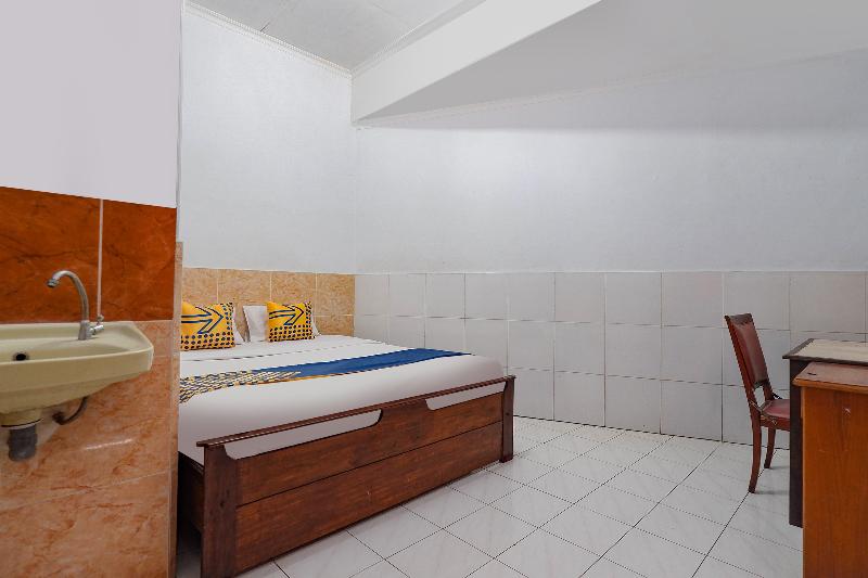 Spot On 2865 Sartika Inn Pati - Oda