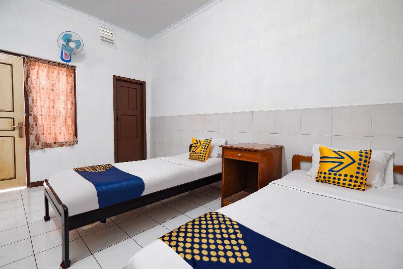 Spot On 2865 Sartika Inn Pati - Oda