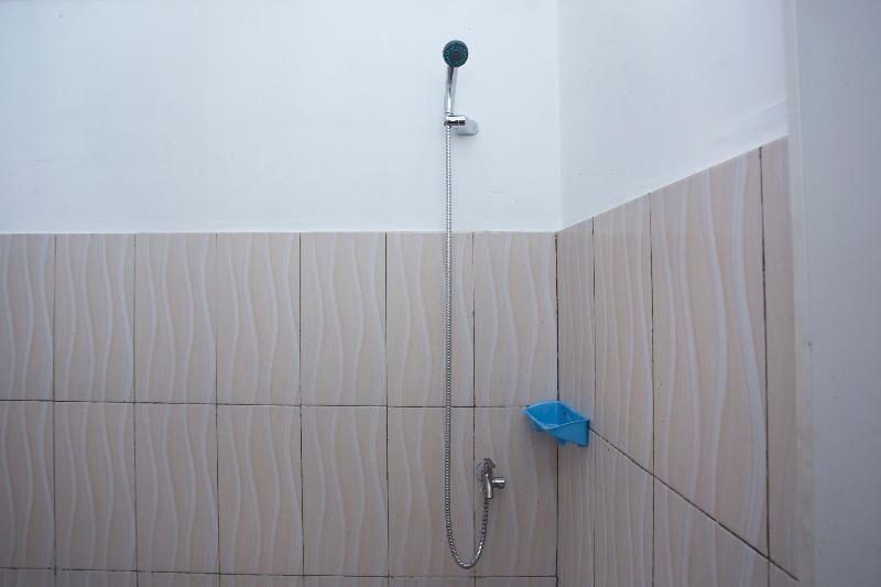 Spot On 3119 Hotel Kurnia - Oda