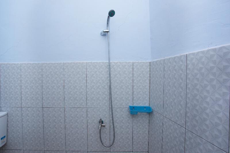 Spot On 3119 Hotel Kurnia - Oda