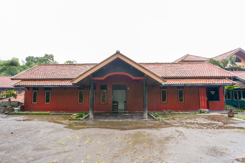SPOT ON 2584 Hotel Karya Nunggal Asri - Genel