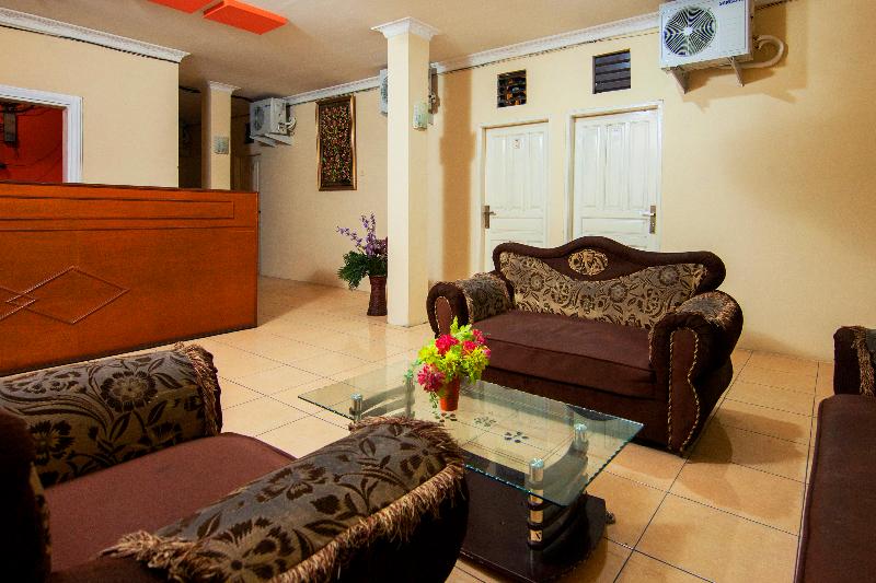 OYO 2045 Hotel 211 - Lobi