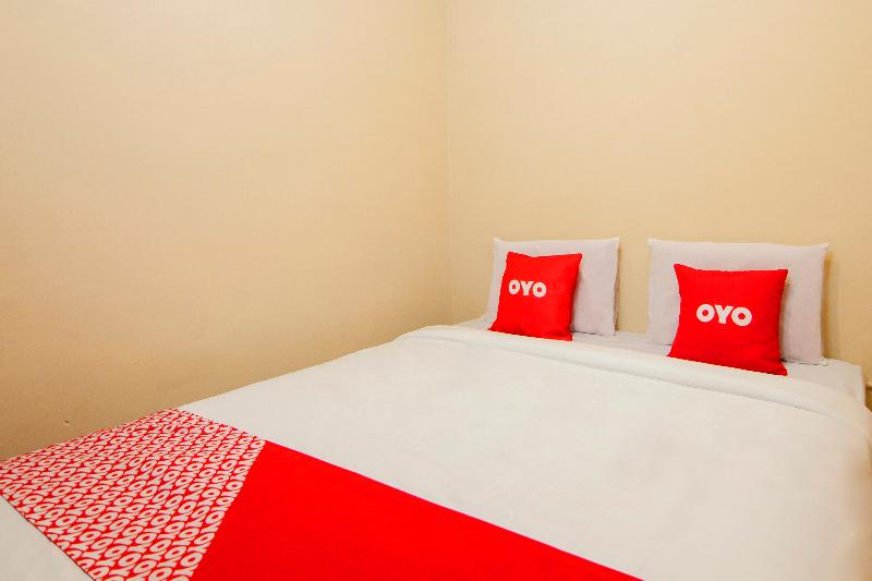 OYO 2045 Hotel 211 - Oda