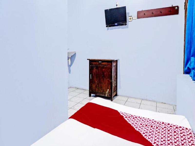 OYO 2708 Hotel Kemuning Syariah - Oda